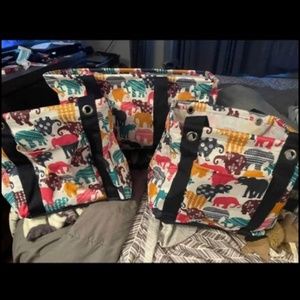 Thirty one utility totes